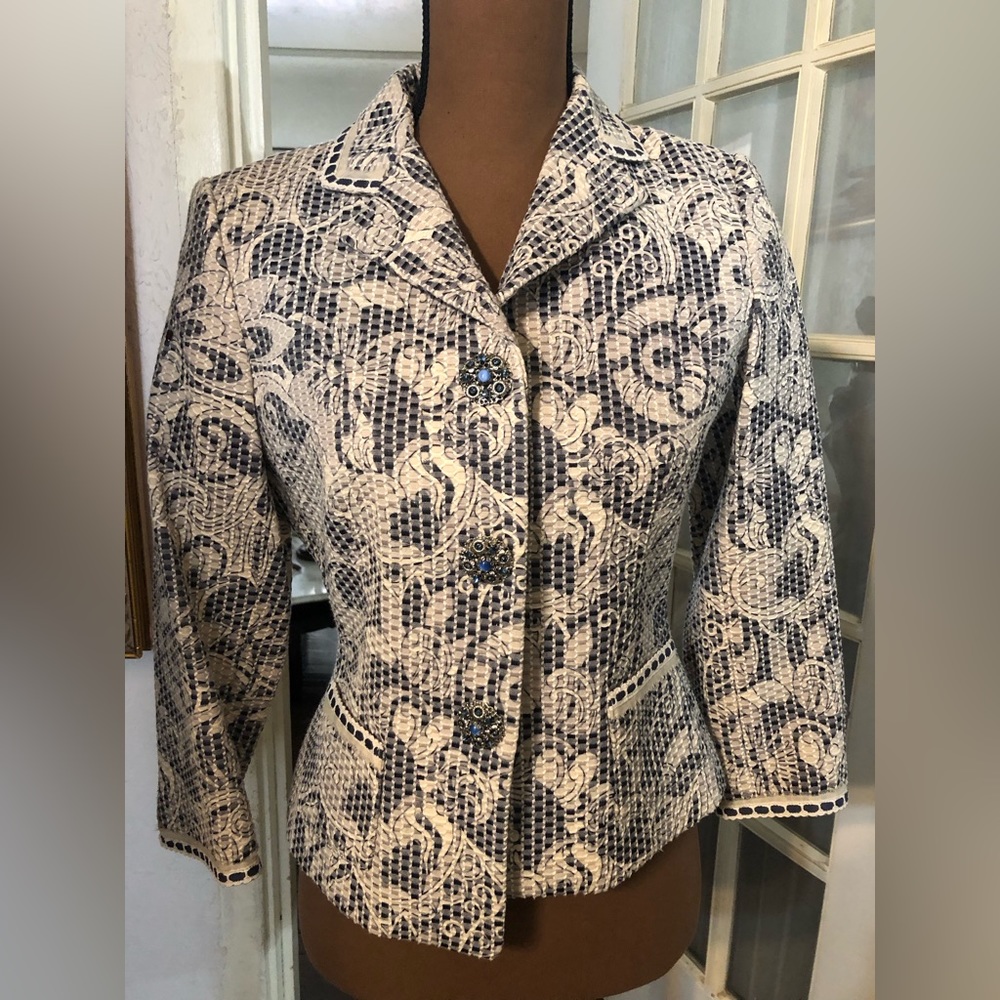 Elie Tahari Jacket